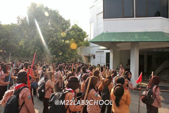 Bangkitkan Jiwa Kepemimpinan dan Kebersamaan, Pramuka SMK Labschool UNESA 1 Surabaya Gelar Penerimaan Tamu Ambalan